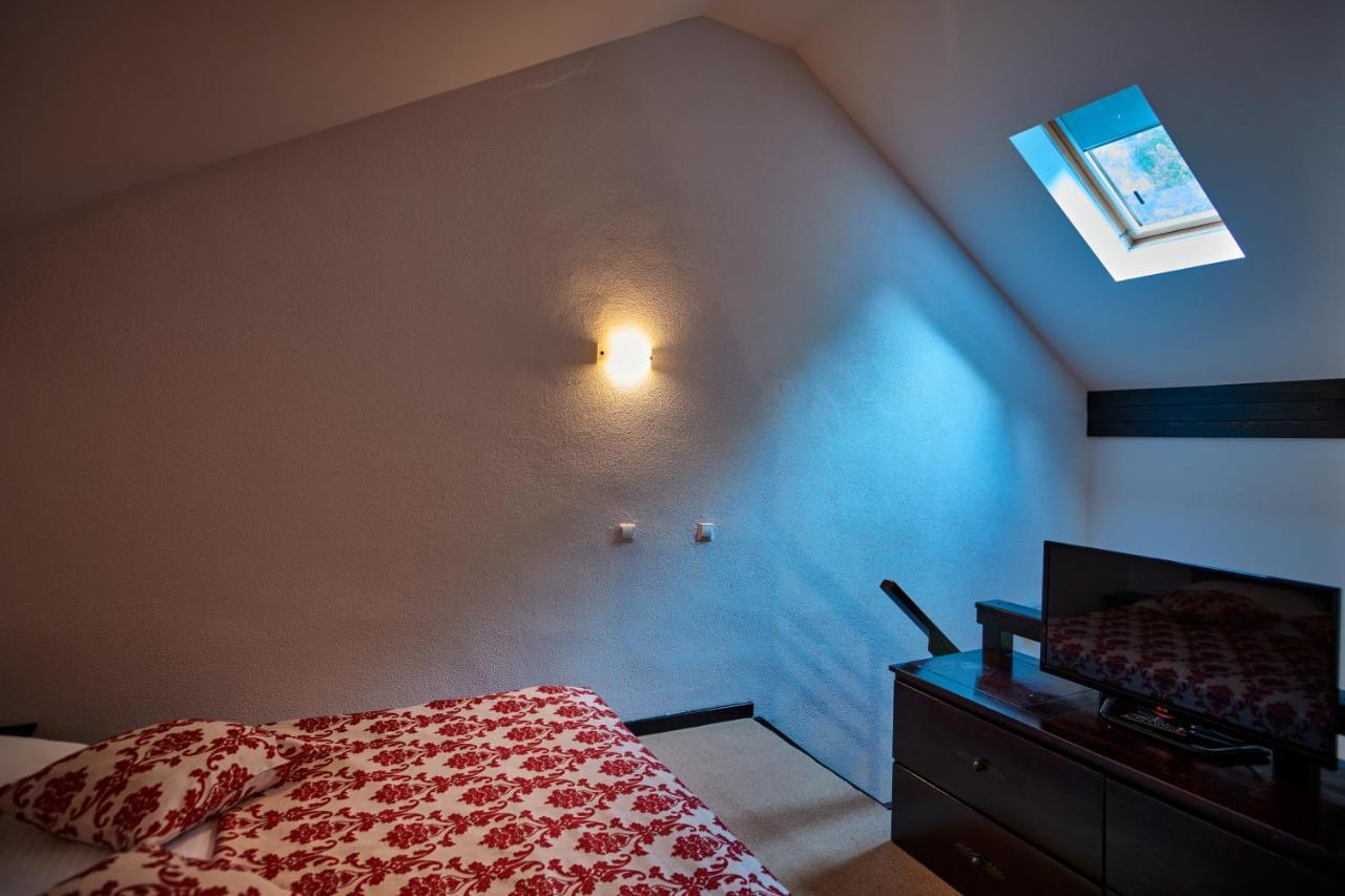 Hotel & Restaurant Sofia Suczawica Zewnętrze zdjęcie